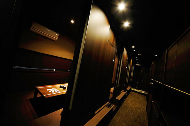 居酒屋 あじ兎　店内